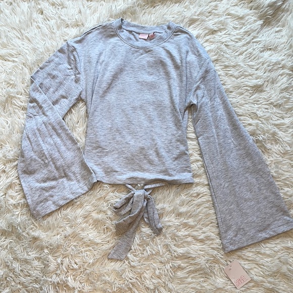 Make + Model Tie Back Gray Cropped Long Sleeve Top XS - Picture 1 of 4